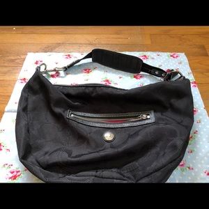 Coach signature large hobo